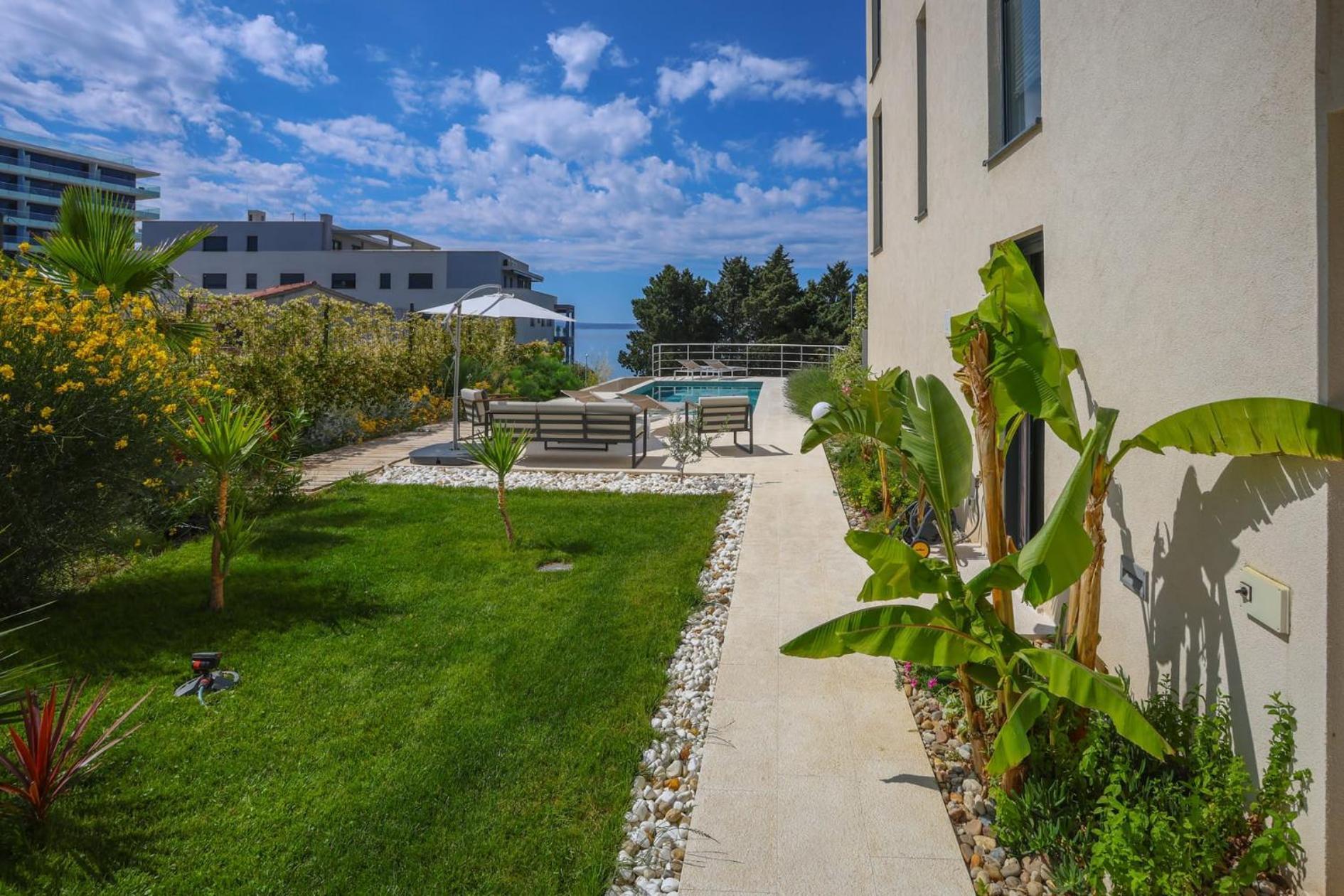 Apartment With Private Pool Split Kültér fotó