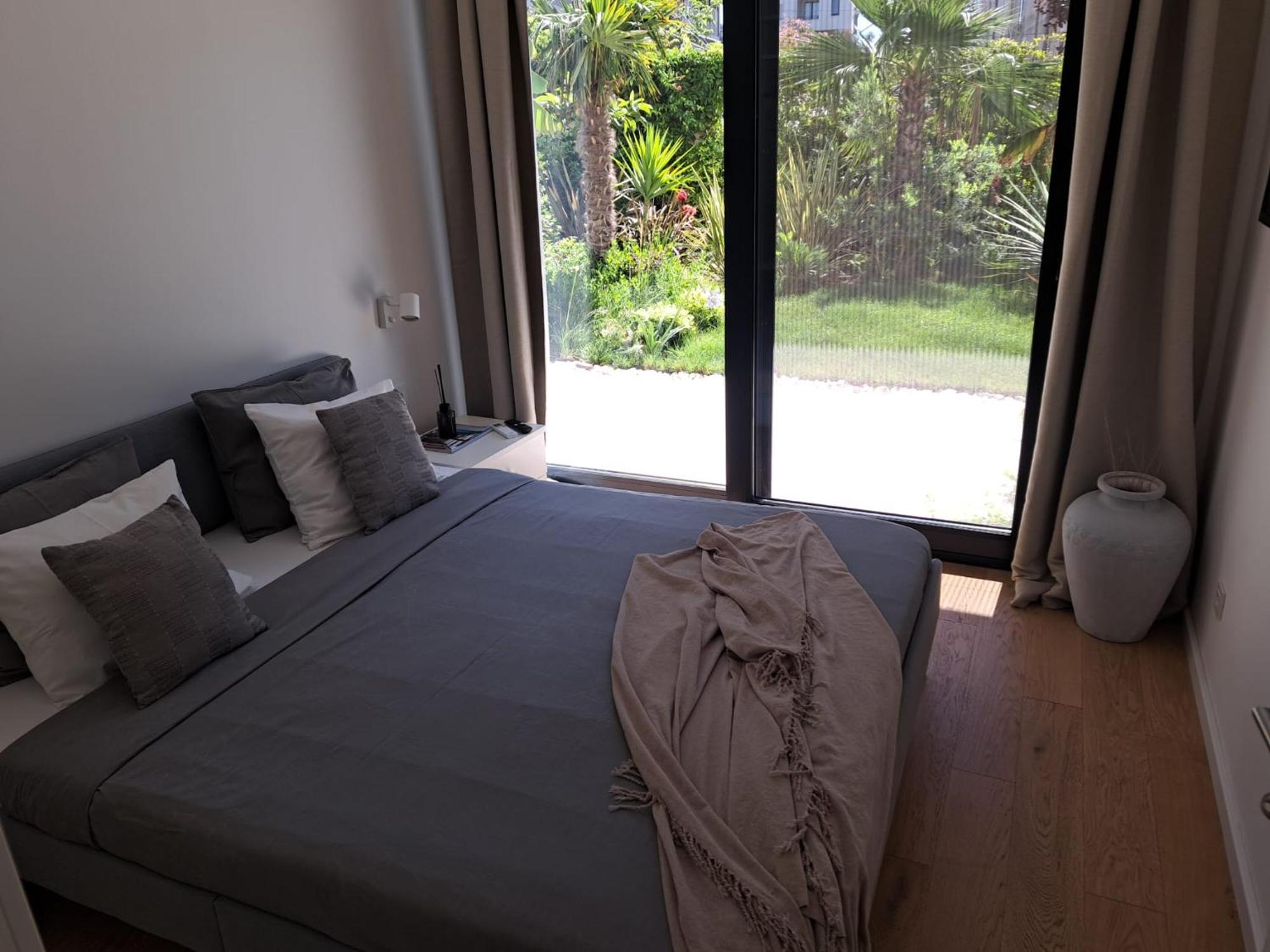 Apartment With Private Pool Split Kültér fotó